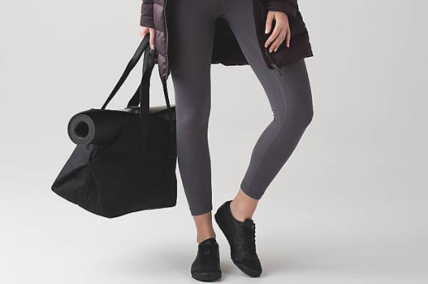 Lululemon终于正式发力中国市场了！上海、北京三家新店BOB半岛中国官方网(图2)