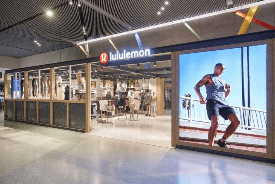 FBOB半岛中国官方网站XTM富拓：股价数十倍！Lululemon凭什么成为瑜伽(图1)