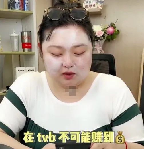 TVB女星退圈教瑜伽私人课程每小时收费近千比拍戏半岛·BOB官方网站更好赚(图10)